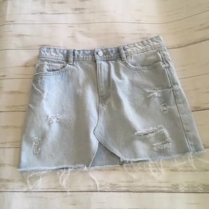 Zara Distressed jean skirt! Size medium